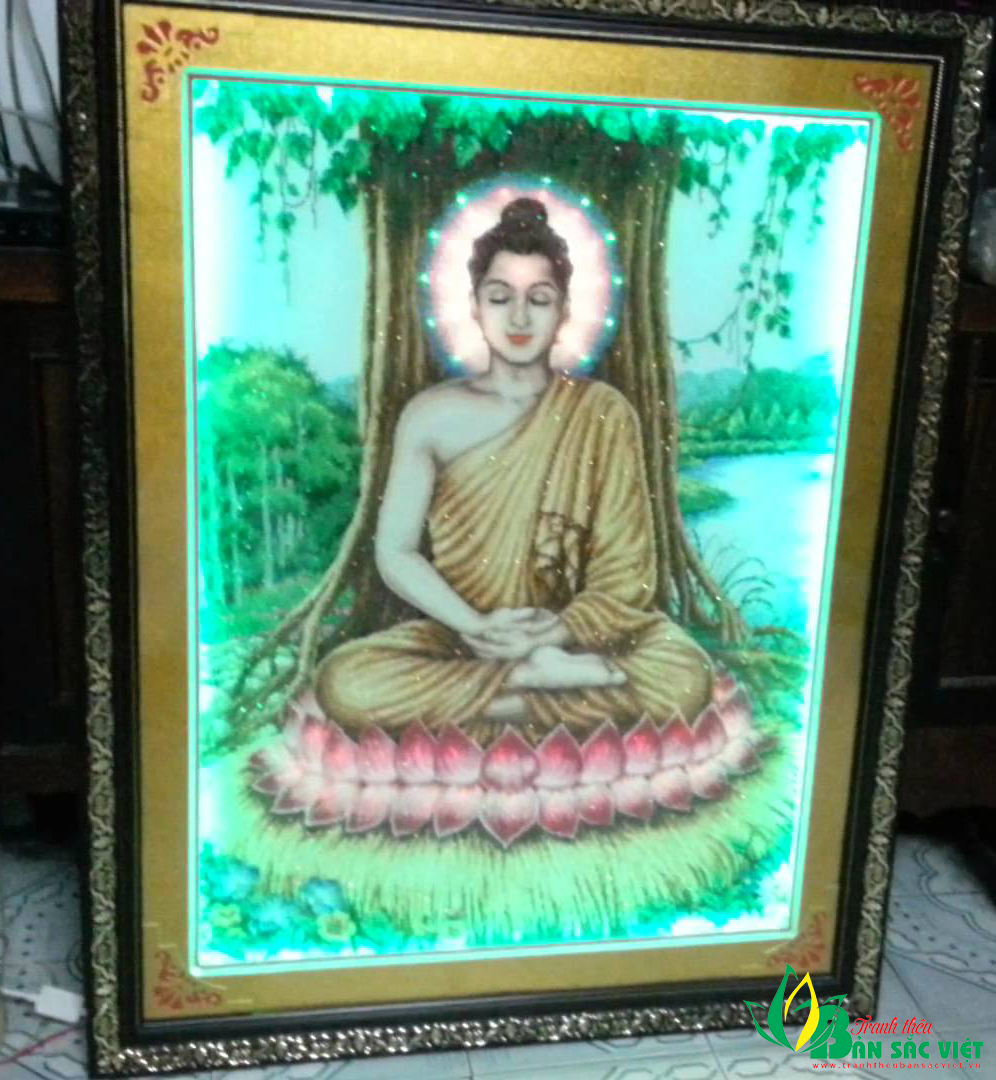 tranh theu chu thap phat gan den (2)